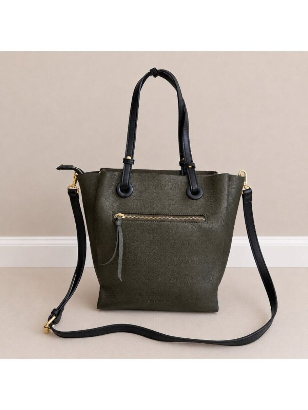 NWOT Melie Bianco Olive Green Vegan Leather Crossbody Shoulder Bag Large